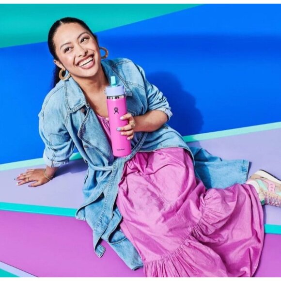 Hydro Flask Limited Edition 24 Oz Pink Stainless Steel Water Bottle W/ Straw Lid - Picture 3 of 7